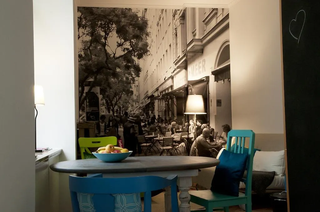 Freiraum City Apartment Kadewe Berlim